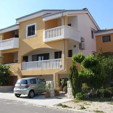 Jadranka Povile * 노비비노돌스키