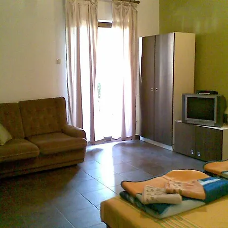 Apartment Jadranka Povile